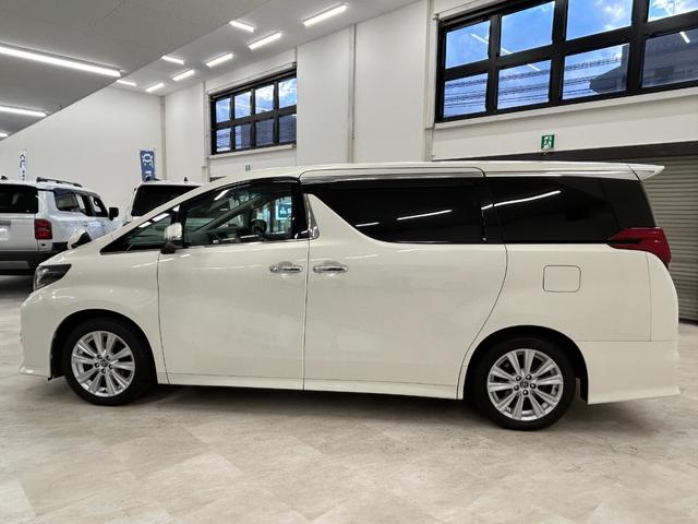 アルファード ２．５Ｓ　Ａパッケージ　両側パワースライドドア　バックカメラ　Ｂｌｕｅｔｏｏｔｈ　ＥＴＣ　ナビ、フルセグＴＶ　コーナーセンサー前後　後席モニター　純正アルミホイール　ＬＥＤヘッドライト（40枚目）