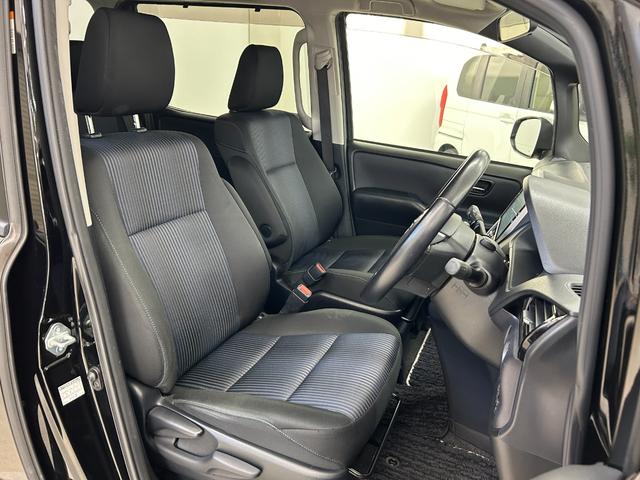 ヴォクシー ZS 煌II 10インチナビ フリップダウンモニター ETC 両側パワースライドドア バックカメラ Bluetooth 両側パワースライドドア オートマチックハイビーム(11枚目)