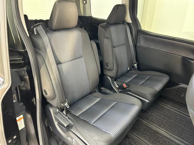 ヴォクシー ZS 煌II 10インチナビ フリップダウンモニター ETC 両側パワースライドドア バックカメラ Bluetooth 両側パワースライドドア オートマチックハイビーム(12枚目)