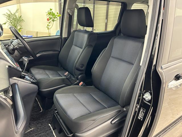 ヴォクシー ZS 煌II 10インチナビ フリップダウンモニター ETC 両側パワースライドドア バックカメラ Bluetooth 両側パワースライドドア オートマチックハイビーム(13枚目)