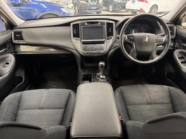 TOYOTA CROWN HYBRID ATHLETE