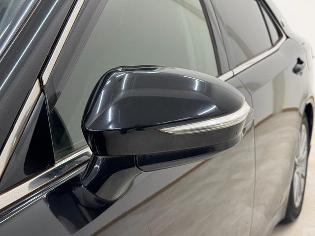 TOYOTA CROWN HYBRID ATHLETE