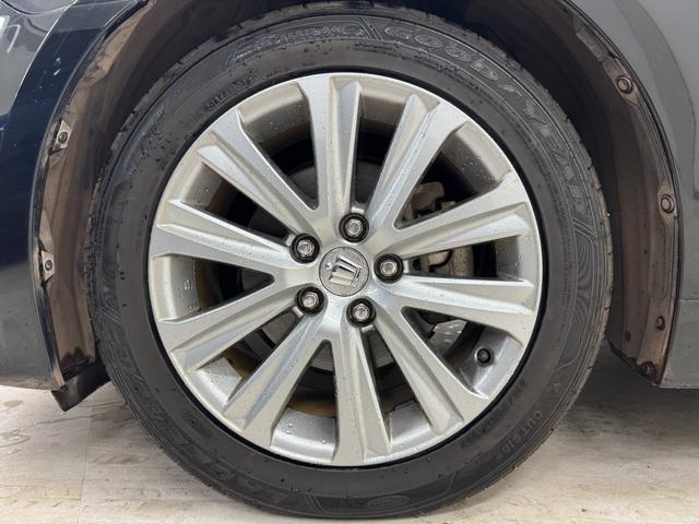 TOYOTA CROWN HYBRID ATHLETE