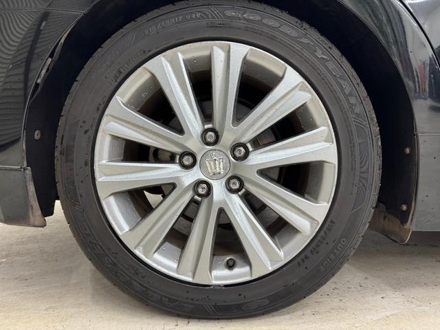 TOYOTA CROWN HYBRID ATHLETE