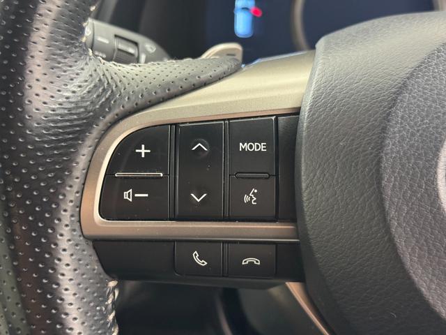 ＲＸ 　純正ナビ　フルセグＴＶ　バックカメラ　ステアリングヒーター　ＨＵＤ　Ｂｌｕｅｔｏｏｔｈ　シートヒーター　エアシート　電動リアゲード　ドライブレコーダー　パワシート　ＥＴＣ２．０オートマチックハイビーム（37枚目）