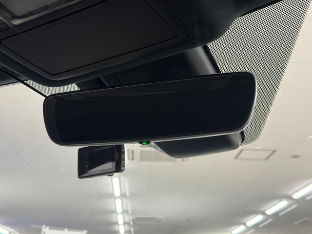 ＲＸ 　純正ナビ　フルセグＴＶ　バックカメラ　ステアリングヒーター　ＨＵＤ　Ｂｌｕｅｔｏｏｔｈ　シートヒーター　エアシート　電動リアゲード　ドライブレコーダー　パワシート　ＥＴＣ２．０オートマチックハイビーム（42枚目）