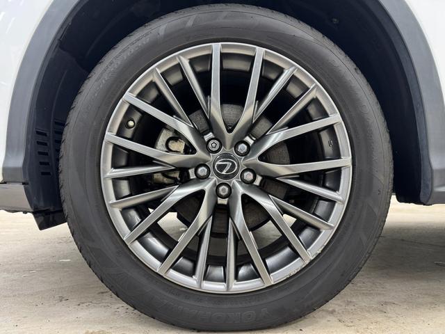 ＲＸ 　純正ナビ　フルセグＴＶ　バックカメラ　ステアリングヒーター　ＨＵＤ　Ｂｌｕｅｔｏｏｔｈ　シートヒーター　エアシート　電動リアゲード　ドライブレコーダー　パワシート　ＥＴＣ２．０オートマチックハイビーム（53枚目）