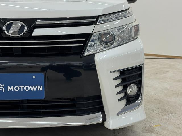 ヴォクシー ＺＳ　煌　純正９インチナビ　フルセグＴＶ　バックモニター　ＥＴＣ　プッシュスタート　両側パワースライドドア　ＬＥＤヘッドライト（19枚目）