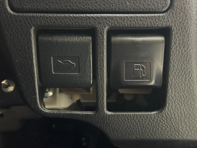 ヴォクシー ＺＳ　煌　純正９インチナビ　フルセグＴＶ　バックモニター　ＥＴＣ　プッシュスタート　両側パワースライドドア　ＬＥＤヘッドライト（23枚目）