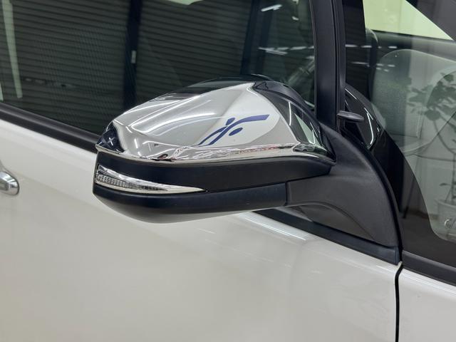 ヴォクシー ＺＳ　煌　純正９インチナビ　フルセグＴＶ　バックモニター　ＥＴＣ　プッシュスタート　両側パワースライドドア　ＬＥＤヘッドライト（31枚目）