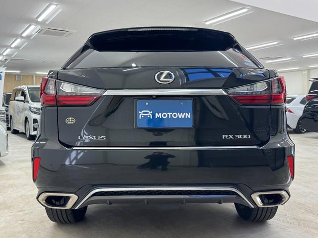 ＲＸ ＲＸ３００　Ｆスポーツ　純正ナビ　全方位カメラ　フルセグＴＶ　サンルーフ　ステアリングヒーター　電動リアゲード　ＢＳＭ　ＨＵＤ　シートヒーターエアシート　ドラレコ前後　メモリーシート　ＥＴＣ２．０　Ｂｌｕｅｔｏｏｔｈ（11枚目）