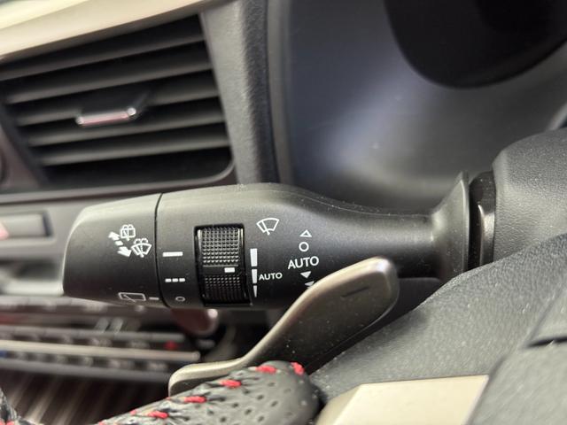 ＲＸ ＲＸ３００　Ｆスポーツ　純正ナビ　全方位カメラ　フルセグＴＶ　サンルーフ　ステアリングヒーター　電動リアゲード　ＢＳＭ　ＨＵＤ　シートヒーターエアシート　ドラレコ前後　メモリーシート　ＥＴＣ２．０　Ｂｌｕｅｔｏｏｔｈ（25枚目）