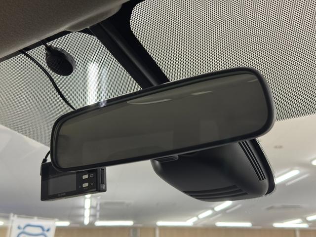 セレナ ｅ－パワー　ハイウェイスターＶ　フルセグＴＶ／ＣＤ／ＤＶＤ／Ｂｌｕｅｔｏｏｔｈ　ＬＥＤヘッドライト　純正アルミホイール　　クルーズコントロール　全周囲カメラ（30枚目）