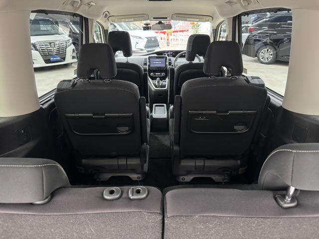セレナ ｅ－パワー　ハイウェイスターＶ　フルセグＴＶ／ＣＤ／ＤＶＤ／Ｂｌｕｅｔｏｏｔｈ　ＬＥＤヘッドライト　純正アルミホイール　　クルーズコントロール　全周囲カメラ（35枚目）