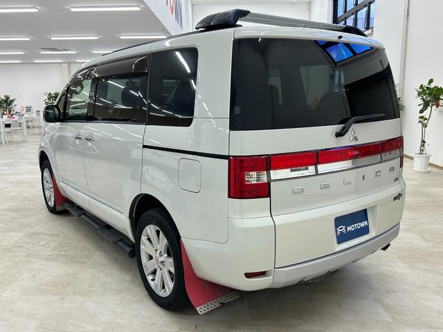 デリカＤ：５ シャモニー　ナビ　フルセグＴＶ　両側パワースライドドア　バックカメラ　サイドカメラ　フロントカメラ　フリップダウンモニター　パワシート　パドルシフト　ＥＴＣ　Ｂｌｕｅｔｏｏｔｈ（20枚目）