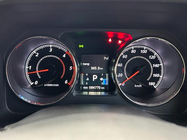 デリカＤ：５ シャモニー　ナビ　フルセグＴＶ　両側パワースライドドア　バックカメラ　サイドカメラ　フロントカメラ　フリップダウンモニター　パワシート　パドルシフト　ＥＴＣ　Ｂｌｕｅｔｏｏｔｈ（21枚目）