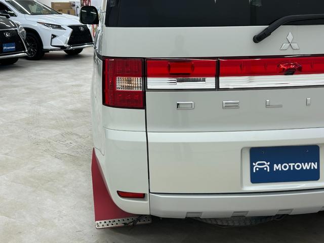 デリカＤ：５ シャモニー　ナビ　フルセグＴＶ　両側パワースライドドア　バックカメラ　サイドカメラ　フロントカメラ　フリップダウンモニター　パワシート　パドルシフト　ＥＴＣ　Ｂｌｕｅｔｏｏｔｈ（44枚目）