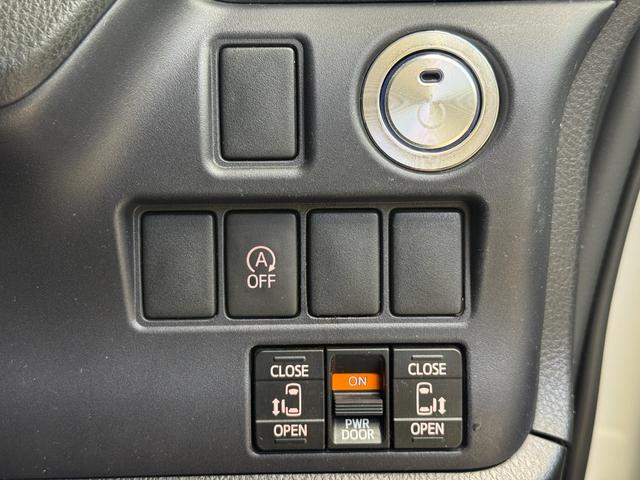 ヴォクシー ＺＳ　煌　社外ナビ　バックモニター　両側パワースライドドア　純正アルミホイール　プッシュスタート　Ｂｌｕｅｔｏｏｔｈ　ＥＴＣ（8枚目）