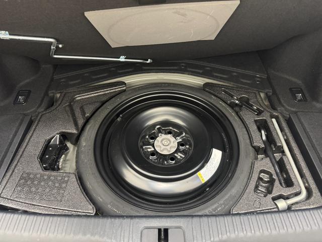 ＩＳ ＩＳ３５０　Ｆスポーツ　純正ナビフルセグＴＶ　ブラインドスポットモニター　シートメモリー　純正１８インチアルミホイール　ＥＴＣ（49枚目）