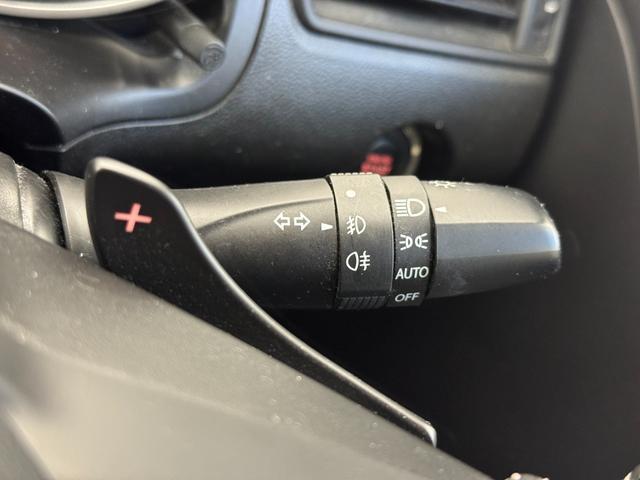 スイフト ハイブリッドＲＳ　３６０度ビューモニター　純正１６インチアルミホイール　ドライブレコーダー　ＥＴＣ（29枚目）