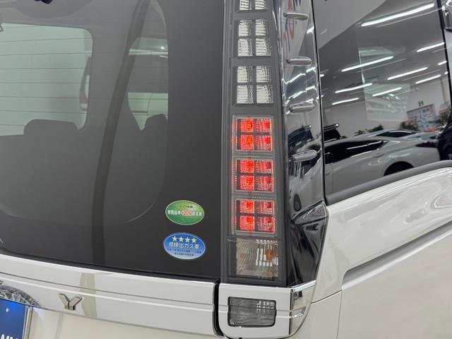 ヴォクシー ZS 煌 純正9インチナビTV バックカメラ スマートキー LEDヘッドライト 純正16インチアルミホイール ETC(43枚目)