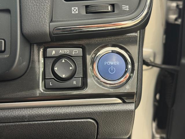 クラウンハイブリッド アスリートＧ　純正ＨＤＤナビＴＶ　黒レザーシート　バックカメラ　電動サンシェード（15枚目）