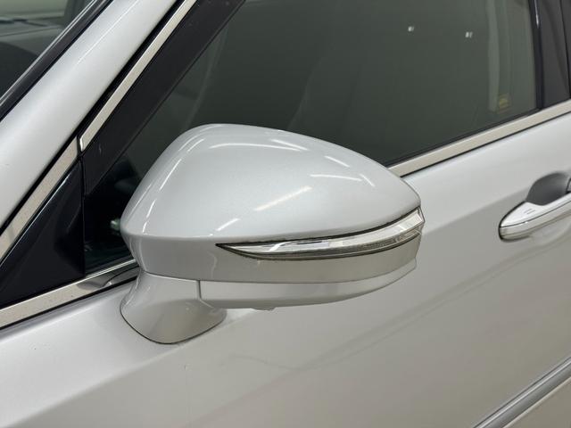 クラウンハイブリッド アスリートＧ　純正ＨＤＤナビＴＶ　黒レザーシート　バックカメラ　電動サンシェード（23枚目）