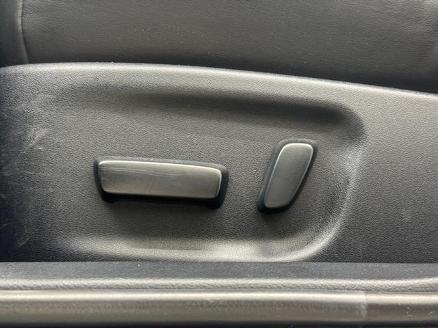 クラウンハイブリッド アスリートＧ　純正ＨＤＤナビＴＶ　黒レザーシート　バックカメラ　電動サンシェード（37枚目）