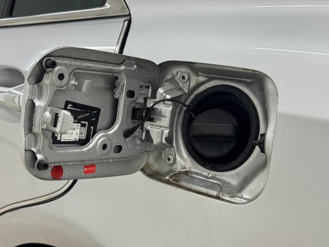 クラウンハイブリッド アスリートＧ　純正ＨＤＤナビＴＶ　黒レザーシート　バックカメラ　電動サンシェード（47枚目）