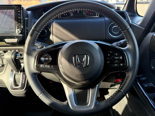 Ｎ－ＢＯＸカスタム Ｇ・Ｌターボホンダセンシング　ＥＴＣ　バックカメラ　両側電動スライドドア　ナビ　ＴＶ　クリアランスソナー　アダプティブクルーズコントロール　レーンアシスト　衝突被害軽減システム　オートライト（61枚目）