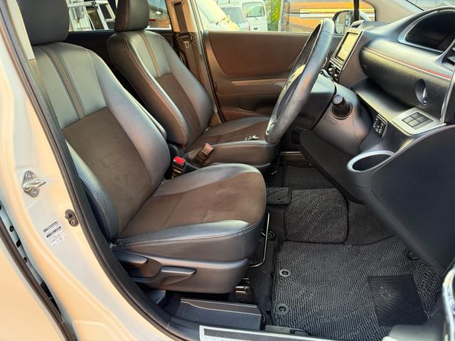 シエンタ G クエロ Gクエロ 7人乗り 軽減ブレーキ 両側自動ドア Iストップ 前後ドラレコ 全方位カメラ Bカメラ デュアルエアバック フルオートエアコン ウォークスルー LEDヘッド ナビ&TV/スペアー有(37枚目)