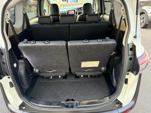 シエンタ G クエロ Gクエロ 7人乗り 軽減ブレーキ 両側自動ドア Iストップ 前後ドラレコ 全方位カメラ Bカメラ デュアルエアバック フルオートエアコン ウォークスルー LEDヘッド ナビ&TV/スペアー有(47枚目)