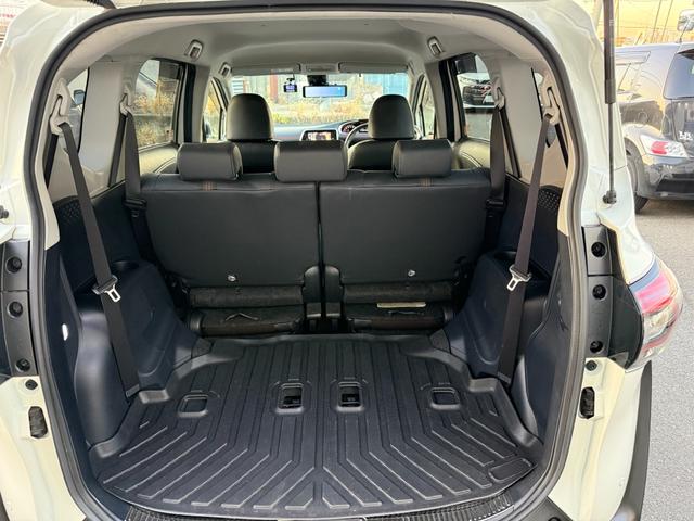 シエンタ G クエロ Gクエロ 7人乗り 軽減ブレーキ 両側自動ドア Iストップ 前後ドラレコ 全方位カメラ Bカメラ デュアルエアバック フルオートエアコン ウォークスルー LEDヘッド ナビ&TV/スペアー有(53枚目)