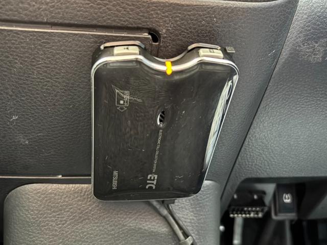 �d�s�b����