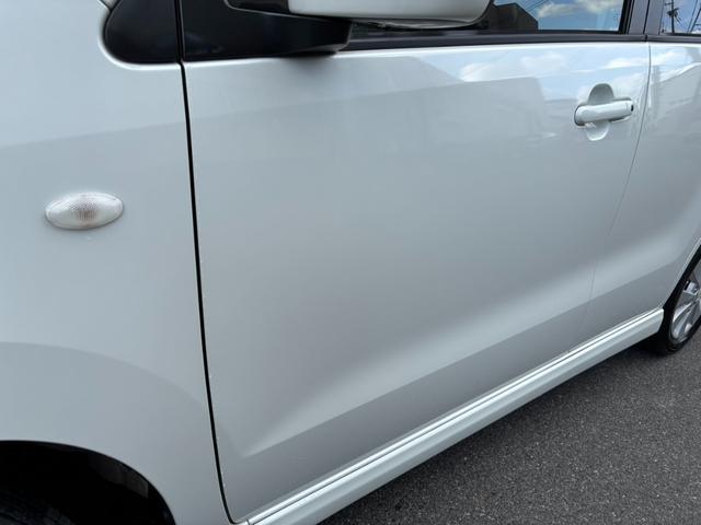 ワゴンＲスティングレー Ｘ　ワンオーナー　ナビ　ワンセグＴＶ　ＣＤ／ＤＶＤ再生　ＥＴＣ　プッシュスタート　スマートキー　ＨＩＤライト　フォグ（7枚目）