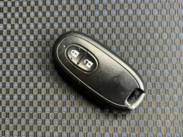 ワゴンＲスティングレー Ｘ　ワンオーナー　ナビ　ワンセグＴＶ　ＣＤ／ＤＶＤ再生　ＥＴＣ　プッシュスタート　スマートキー　ＨＩＤライト　フォグ（47枚目）