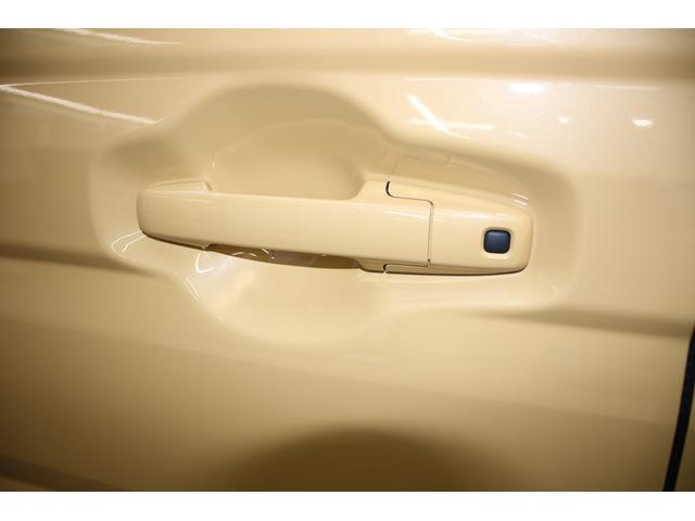 スペーシア ＨＹＢＲＩＤ　Ｘ　両側電動スライド　電動パーキングブレーキ　オートライト　スライドドア　プッシュスタート　シートヒーター　オートエアコン　スズキセーフティーサポート　アイドリングストップ　横滑り防止機能　衝突安全ボディ　盗難防止システム（34枚目）