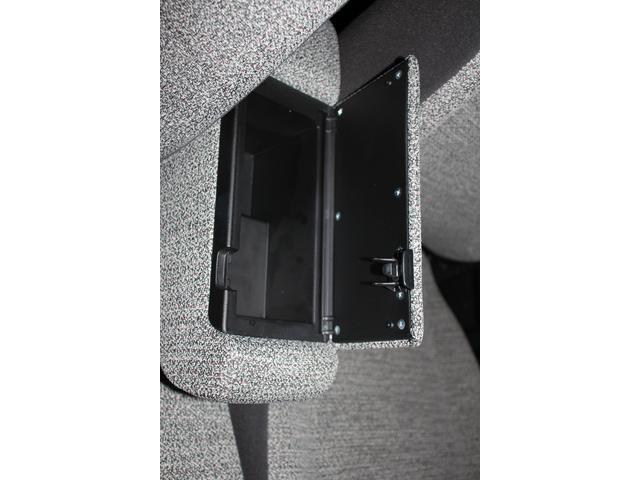 スペーシア ＨＹＢＲＩＤ　Ｘ　両側電動スライド　電動パーキングブレーキ　オートライト　スライドドア　プッシュスタート　シートヒーター　オートエアコン　スズキセーフティーサポート　アイドリングストップ　横滑り防止機能　衝突安全ボディ　盗難防止システム（51枚目）