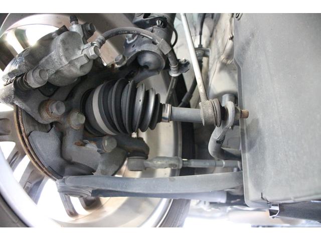 �S�X�܁A�傫�ȐԂ̂r�}�[�N���ڈ�ł���