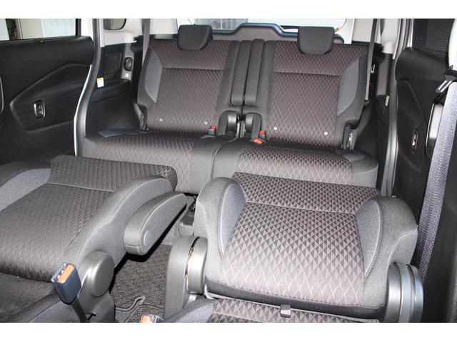 �r�s�d�o�P�F�C�ɂȂ�N���}���݂�����u���ψ˗��v���N���b�N