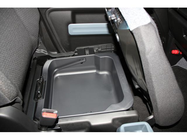 �����[�J�[�̃~�j�o���E�q�u���ÎԂ��W�����Ă���܂��B