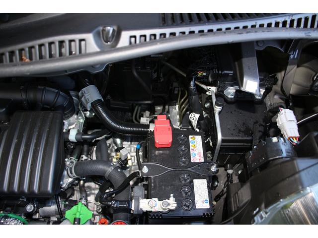 �S�X�܁A�傫�ȐԂ̂r�}�[�N���ڈ�ł���