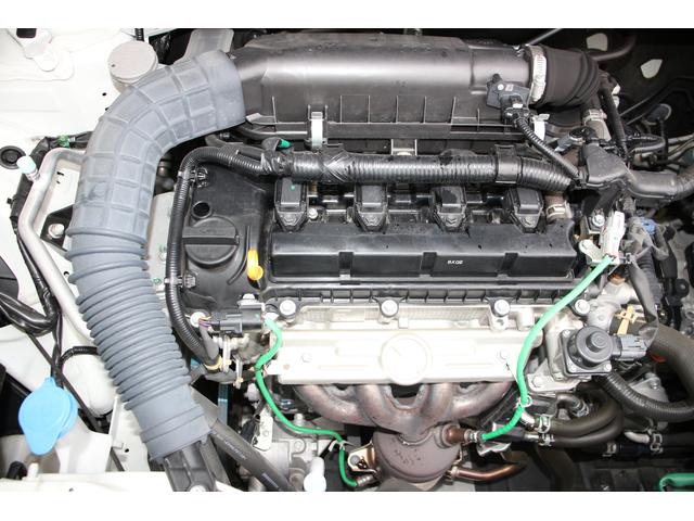 �S�X�܁A�傫�ȐԂ̂r�}�[�N���ڈ�ł���