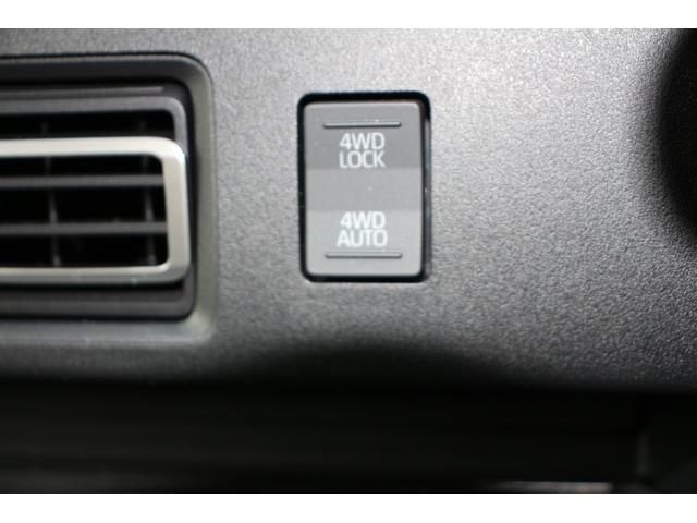 �X���ł̓X�Y�L���N���Ԃ𒆐S�ɁA���S���Ă��I�т��������钆�ÎԂ�L�x�ɑ����Ă���܂��B