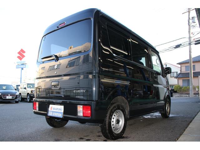 エブリイ ＰＡリミテッド　６型　パートタイム４ＷＤ　前後ブレーキサポ　オートライト　４ＷＤ　衝突被害軽減システム　アイドリングストップ　横滑り防止機能　衝突安全ボディ（25枚目）
