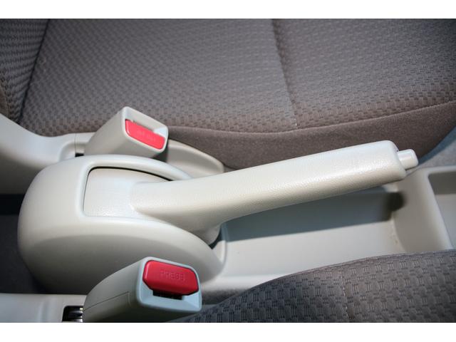 エブリイ ＰＡリミテッド　６型　パートタイム４ＷＤ　前後ブレーキサポ　オートライト　４ＷＤ　衝突被害軽減システム　アイドリングストップ　横滑り防止機能　衝突安全ボディ（47枚目）