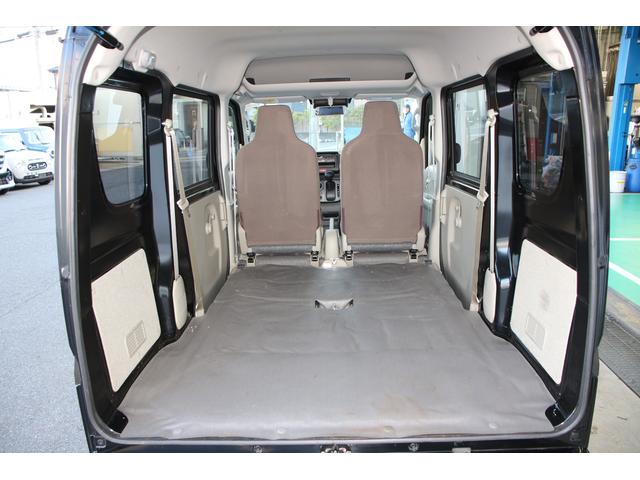 エブリイ ＰＡリミテッド　６型　パートタイム４ＷＤ　前後ブレーキサポ　オートライト　４ＷＤ　衝突被害軽減システム　アイドリングストップ　横滑り防止機能　衝突安全ボディ（59枚目）