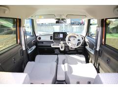 ���Ҥϥ������ʳ��˽л��ľ�ĥǥ����顼�Ȥ��ơ����츩��������䥨�ꥢ�ˡ��ϰ�γ��ͤ˰��������Ǥޤ���ޤ����� 3