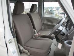 ���Ҥϥ������ʳ��˽л��ľ�ĥǥ����顼�Ȥ��ơ����츩��������䥨�ꥢ�ˡ��ϰ�γ��ͤ˰��������Ǥޤ���ޤ����� 3