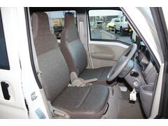 ���Ҥϥ������ʳ��˽л��ľ�ĥǥ����顼�Ȥ��ơ����츩��������䥨�ꥢ�ˡ��ϰ�γ��ͤ˰��������Ǥޤ���ޤ����� 3